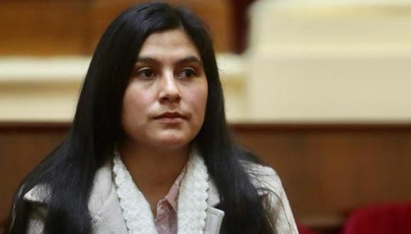 Yenifer Paredes vuelve a su casa por orden judicial
